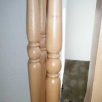 Buchentreppe mit gedrechselten Stäben