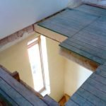 Fußboden öffnen mit Wechslung der Balken und heraus nehmen der Gipsdecke