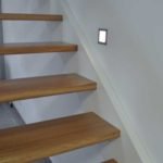 gerade Treppe mit Eichenstufen