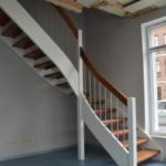 Mahagoni-Stufen mit Rutschgummi