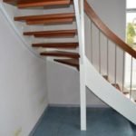 Mahagoni-Stufen mit Rutschgummi