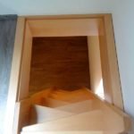 Platzsparende Raumspartreppe aus Buche
