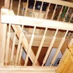 Platzsparende Raumspartreppe aus Buche