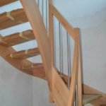 übereinander liegende Treppen aus Kernbuche