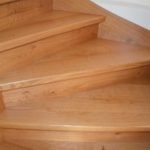 Treppenanlage aus Wildeiche